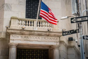 Bitcoin and Stock Futures Rise as Markets Stabilize After Tech Sell-Off