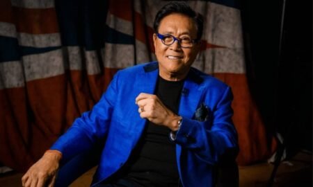History Unfolds: Robert Kiyosaki Cautions About Imminent Collapse 'History Has Arrived': Robert Kiyosaki Warns of Collapse