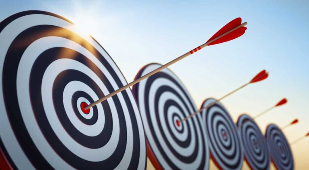 Have $20,000 to Invest? These are the Canadian Stocks I’d Choose. arrows hit bullseye on target