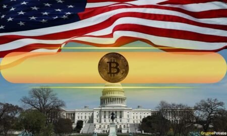 Bitcoin Barely Budges as Weak US Jobs Data Cuts Fed Hike Odds to 44%