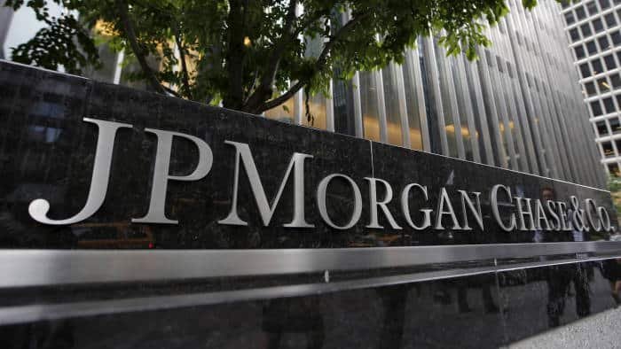 JPMorgan: Bitcoin May Attract More Backing Than Gold as ETF Hedging Softens Bitcoin Could Get More Support Than Gold as ETF Hedging Eases: JPMorgan